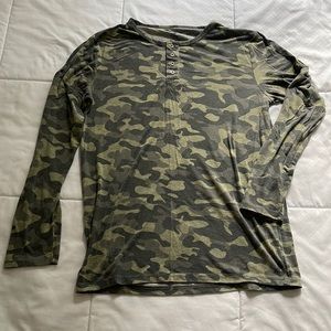 Layer 8 camo long sleeve tee